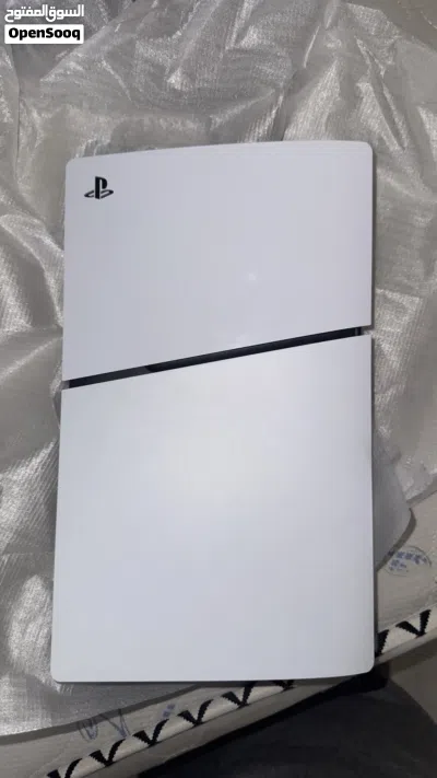 Play 5 slim (نسخة الدسك ) 4