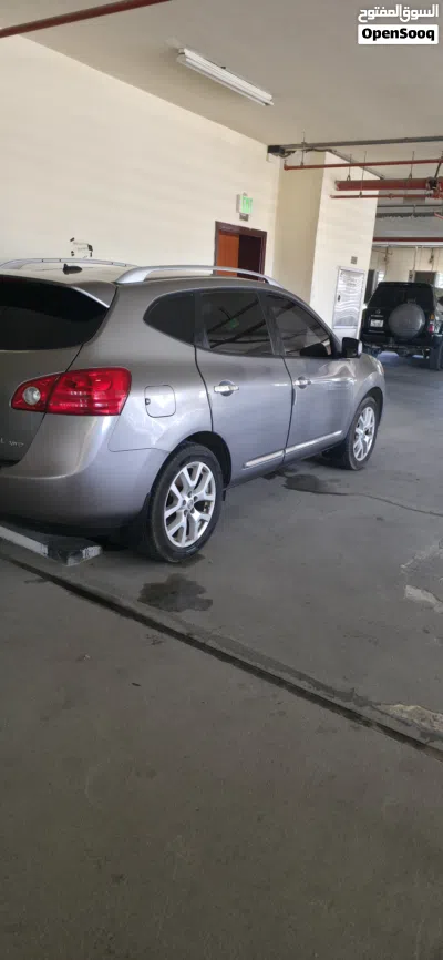 Nissan Rogue SL 3