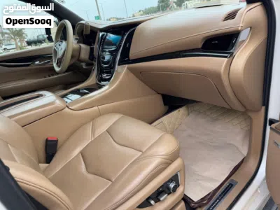 کادیلاک ئێسکالەید ESV Platinum 3