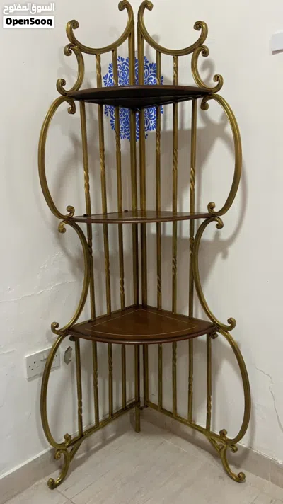 Metal corner stand for sale 4