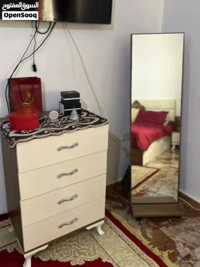 غرفة نوم زوجيه تركيه للبيع 7 قطع 2