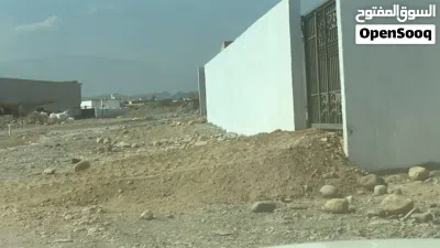 أرض صناعية للإيجار موقع ممتاز جدا قريب الخدمات والشارع العام 3