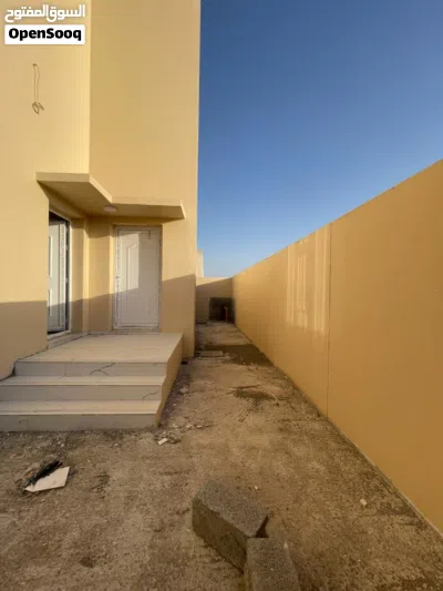 ﴿إِنَّ اللَّهَ هُوَ الرَّزَّاقُ ذُو الْقُوَّةِ الْمَتِينُ﴾ فله للبيع في بركاء / الرميس / العامرة 3
