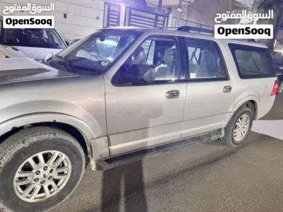 Ford Expedition XLT 4