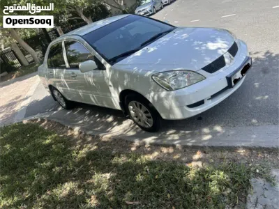 Mitsubishi Lancer GLX 4