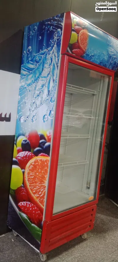 ثلاجة عرض للبيع شبه جديده 3
