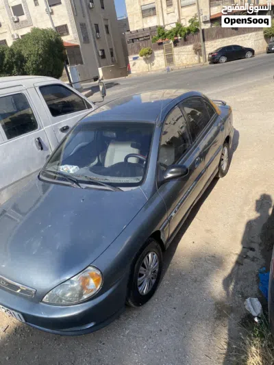 كيا ريو Standard 2