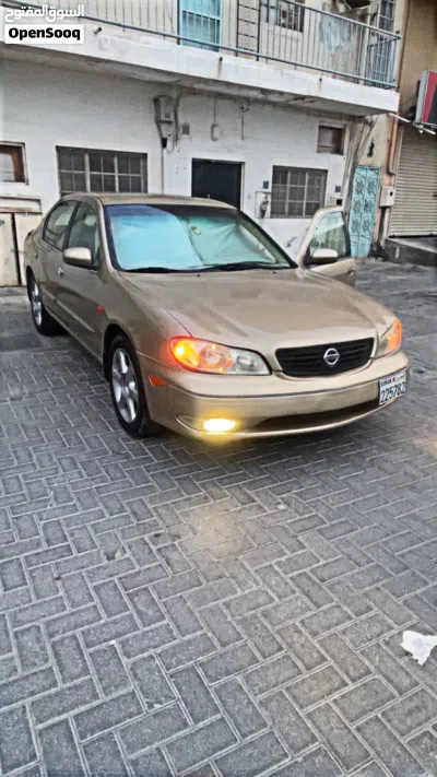 Nissan Maxima S 4