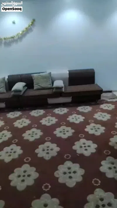 كنب مجلس مع سجاد موكيت للبيع العاجل 3