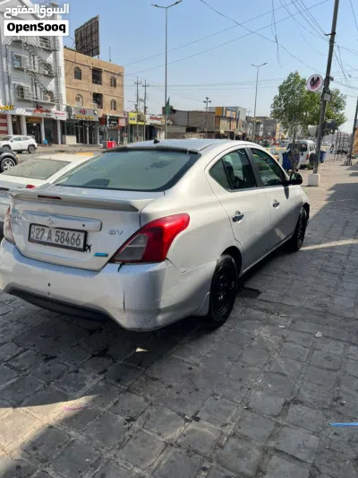 Nissan Versa Standard 3