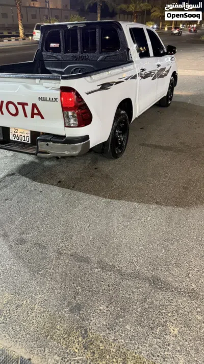 Toyota Hilux GLX 3