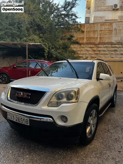 GMC Acadia SLT2 3