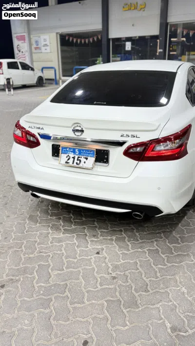Nissan Altima SL 2