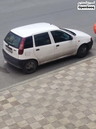 فيات بونتو 4