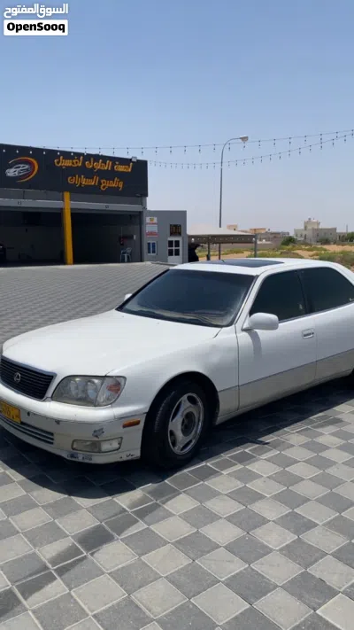 Lexus LS LS 400 4