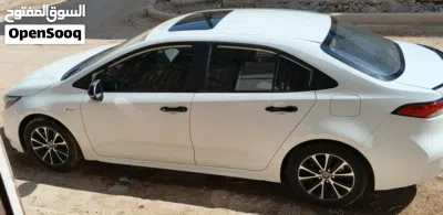تويوتا كورولا Hybrid 3