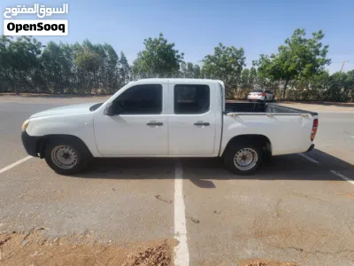 Mazda BT-50 XS 2