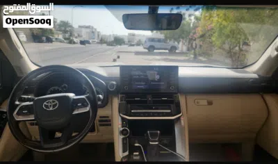 تويوتا لاند كروزر GXR 3