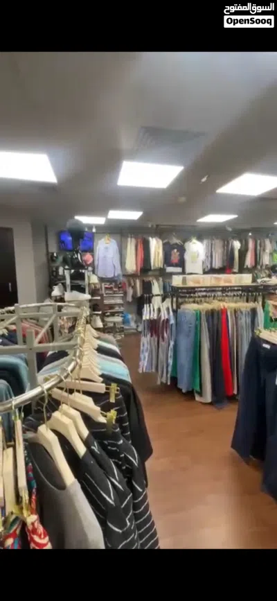محل ألبسة رجالي نسائي للبيع 4