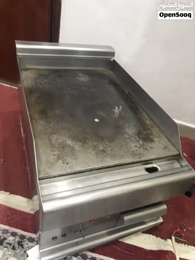 قرل همبرجر ومشويات 2
