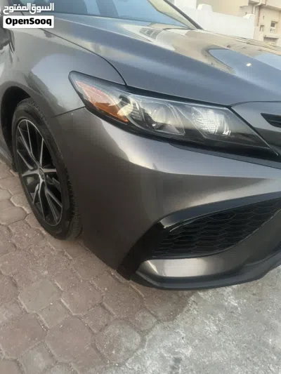 Toyota Camry SE 3