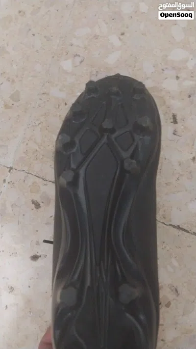 حذاء كره كدم 4
