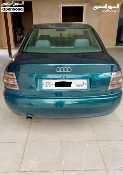 أودي A4 Sedan 4