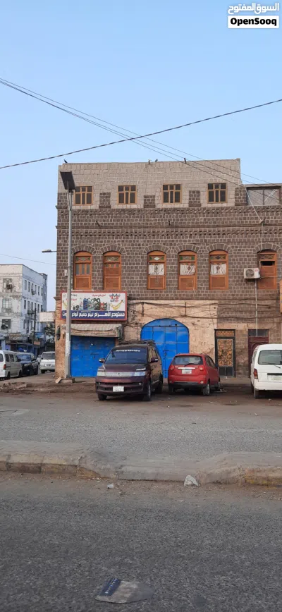 عماره ركن سكني تجاري اوراق جراند رسمي الموقع في قلب الشيخ عثمان على شارع رئيسي 4
