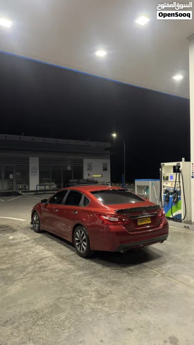 نيسان التيما SV 4