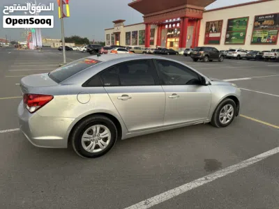 Chevrolet Cruze LS 2