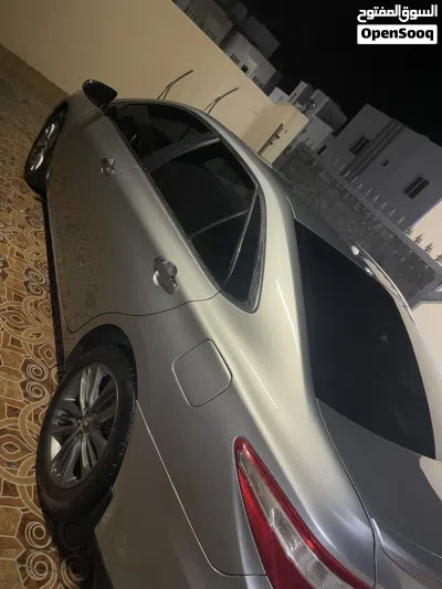 Toyota Camry SE 4