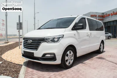 Hyundai H1 GLS 3