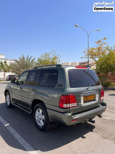 Lexus LX LX 470 2