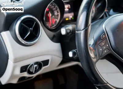 Mercedes Benz CLA-CLass CLA 200 4