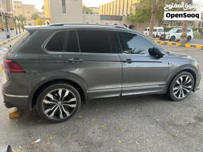 Volkswagen Tiguan R-Line 2