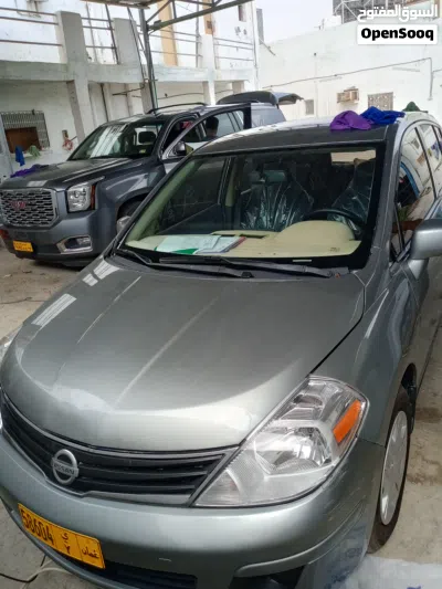 Nissan Versa S 4