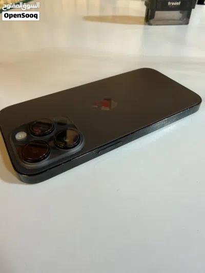 iPhone 14pro black 93battry 4