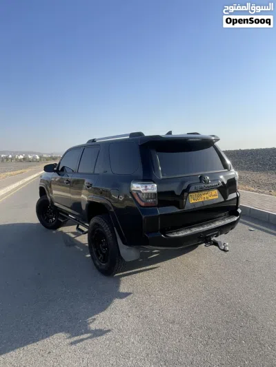 Toyota 4 Runner SR5 3