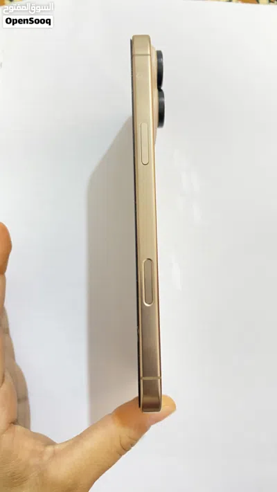 للبيع iPhone 16 Pro Max 3