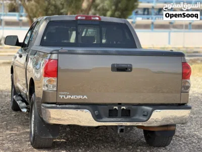 Toyota Tundra SR5 3