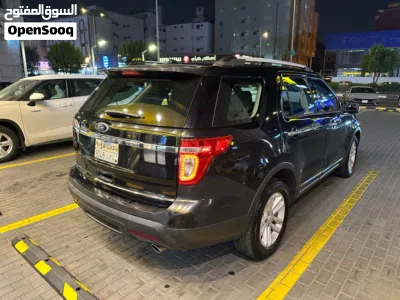 فورد اكسبلورر Base 3