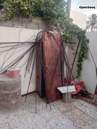 زوز ابواب حديد نظاف للبيع 2