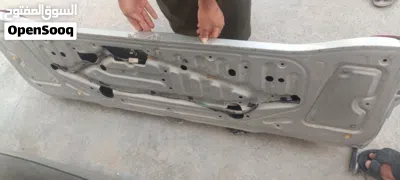للبيع باب خلفي لاندكروزر 4