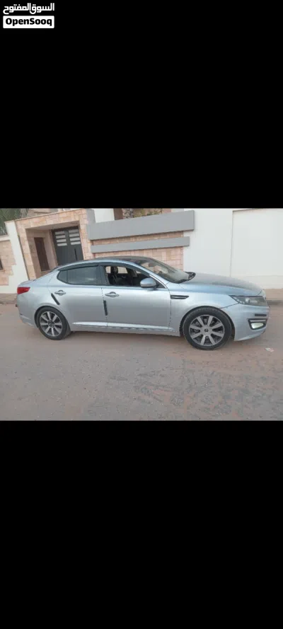 كيا K5 Standard 2