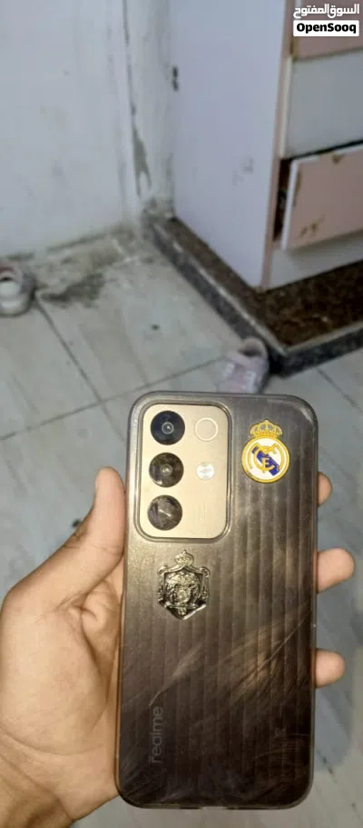 ريلمي اس 85 نسخه 256 16 رام 2
