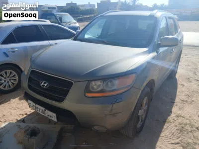 Hyundai Santa Fe Limited 2