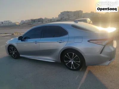 Toyota Camry SE 3