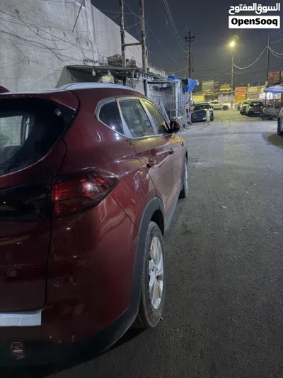 Hyundai Tucson GL Plus 3