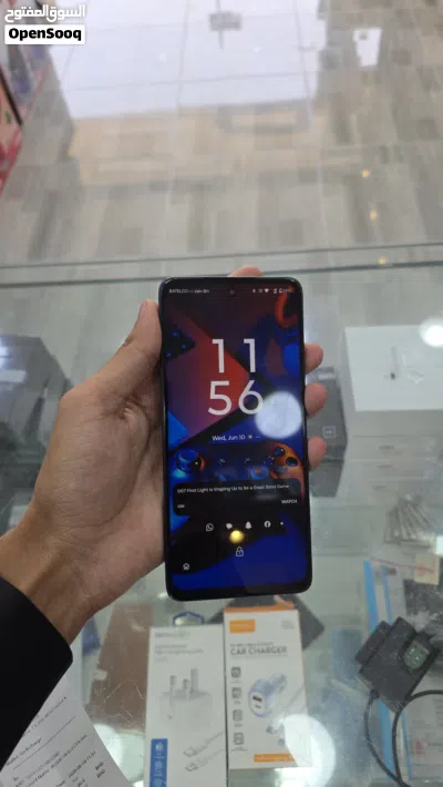 moto g56 5g 8 256 used only one corner is damage 2
