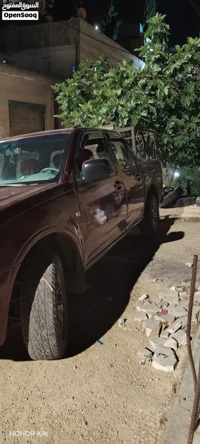 ايسوزو D-ماكس Standard 3